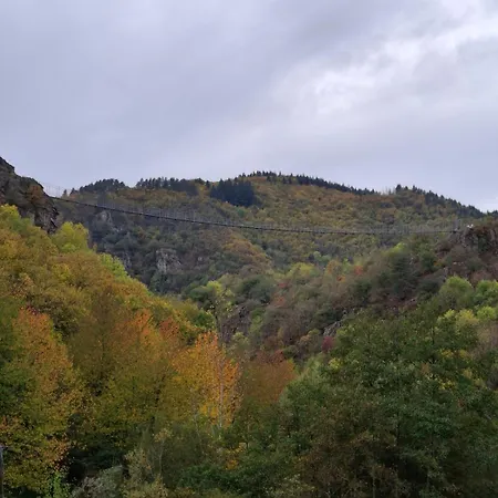 T2 Au Pied De La Passerelle * Mazamet